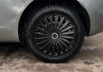 Подержанный автомобиль Opel Astra Hatchback 2012 года (15 фото)