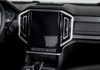 Подержанный автомобиль JAC T9 2024 года (13 фото)