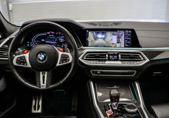 Подержанный автомобиль BMW X6 M 2021 года (8 фото)