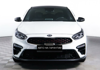 Подержанный автомобиль Kia Cerato Sedan 2020 года (2 фото)