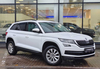 Подержанный автомобиль Skoda Kodiaq 2019 года (3 фото)