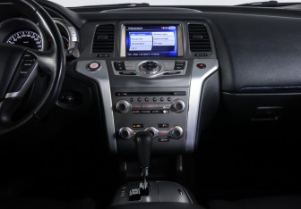 Подержанный автомобиль Nissan Murano Suv 2014 года (13 фото)