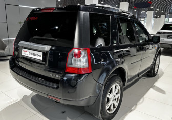 Подержанный автомобиль Land Rover Freelander 2007 года (5 фото)