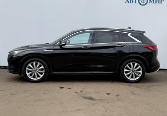 Подержанный автомобиль Infiniti QX50 2018 года (8 фото)