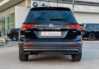 Подержанный автомобиль Volkswagen Tiguan 2019 года (6 фото)