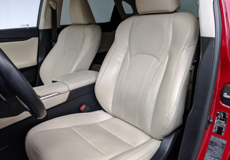 Подержанный автомобиль Lexus RX 2021 года (19 фото)