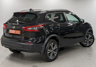 Подержанный автомобиль Nissan Qashqai 2021 года (5 фото)