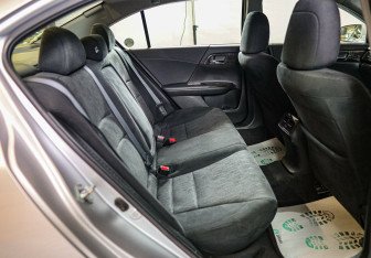 Подержанный автомобиль Honda Accord Sedan 2014 года (22 фото)