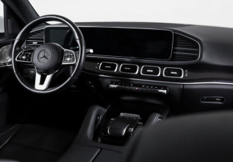 Подержанный автомобиль Mercedes-Benz GLE 2022 года (12 фото)