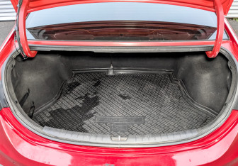 Подержанный автомобиль Hyundai Solaris Sedan 2017 года (10 фото)