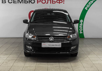 Подержанный автомобиль Volkswagen Polo Sedan 2015 года (2 фото)