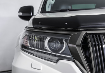 Подержанный автомобиль Toyota Land Cruiser Prado 2020 года (23 фото)