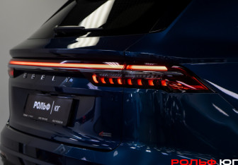 Подержанный автомобиль Geely Monjaro 2023 года (23 фото)