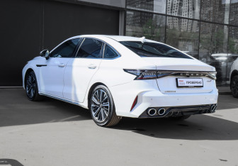 Подержанный автомобиль Chery Arrizo 8 2023 года (6 фото)