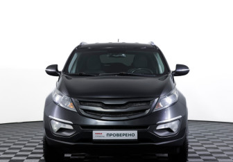 Подержанный автомобиль Kia Sportage 2013 года (2 фото)