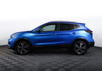 Подержанный автомобиль Nissan Qashqai 2020 года (8 фото)