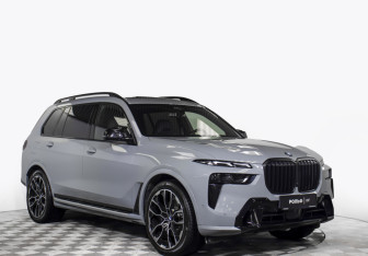 Подержанный автомобиль BMW X7 2024 года (3 фото)