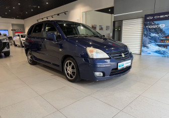 Подержанный автомобиль Suzuki Liana Wagon 2007 года (3 фото)