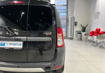 Подержанный автомобиль LADA (ВАЗ) Largus Wagon 2020 года (10 фото)