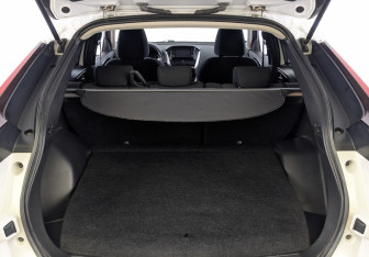 Подержанный автомобиль Mitsubishi Eclipse Cross 2021 года (10 фото)