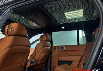 Подержанный автомобиль LiXiang L7 2023 года (27 фото)