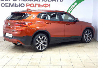 Подержанный автомобиль BMW X2 2018 года (4 фото)