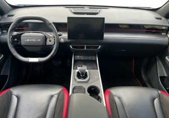 Подержанный автомобиль Jetour Dashing 2024 года (12 фото)