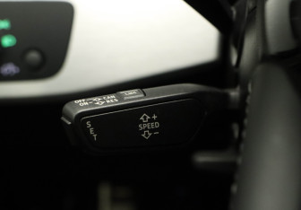 Подержанный автомобиль Audi A4 Sedan 2020 года (16 фото)