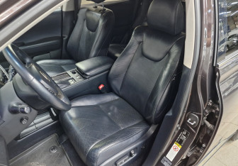 Подержанный автомобиль Lexus RX 2012 года (13 фото)