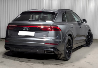 Новый Audi Q8 2025 (2 фото)
