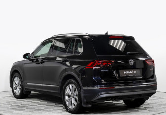 Подержанный автомобиль Volkswagen Tiguan 2017 года (5 фото)