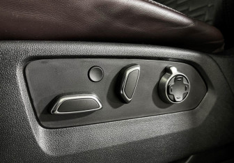 Подержанный автомобиль Cadillac Escalade Suv 2022 года (19 фото)