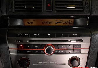 Подержанный автомобиль Mazda 3 Hatchback 2007 года (16 фото)