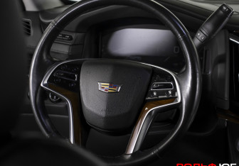 Подержанный автомобиль Cadillac Escalade Suv 2015 года (14 фото)