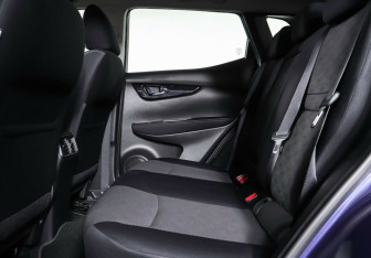 Подержанный автомобиль Nissan Qashqai 2014 года (16 фото)