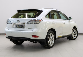 Подержанный автомобиль Lexus RX 2012 года (5 фото)