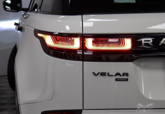 Подержанный автомобиль Land Rover Range Rover Velar 2018 года (47 фото)
