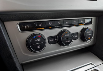 Подержанный автомобиль Volkswagen Passat Sedan 2017 года (21 фото)