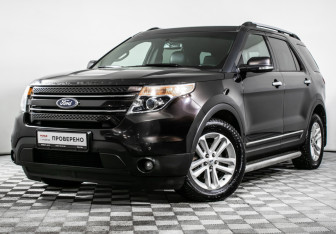 Подержанный автомобиль Ford Explorer 2012 года (1 фото)