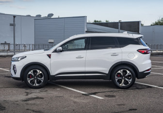 Подержанный автомобиль Chery Tiggo 7 Pro Max 2023 года (8 фото)