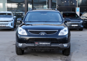 Подержанный автомобиль Hyundai ix55 2010 года (2 фото)
