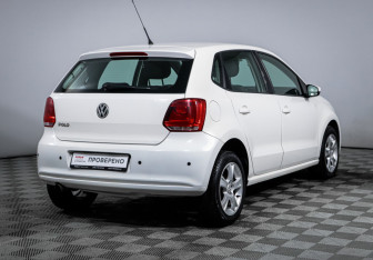 Подержанный автомобиль Volkswagen Polo Hatchback 2011 года (5 фото)
