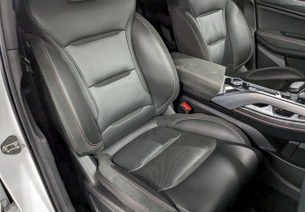 Подержанный автомобиль Geely Tugella 2023 года (22 фото)