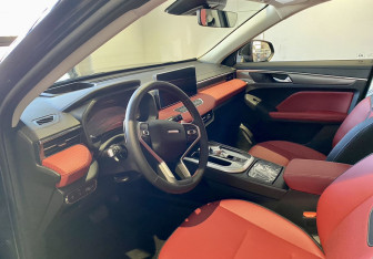 Новый Haval Jolion 2025 (8 фото)