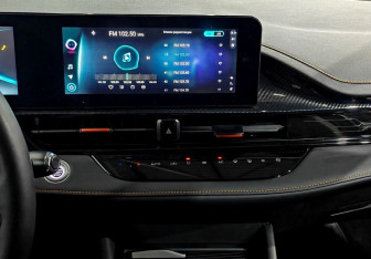 Подержанный автомобиль Omoda S5 GT 2024 года (14 фото)