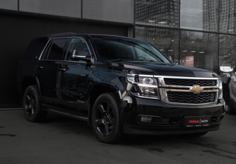 Подержанный автомобиль Chevrolet Tahoe 2016 года (3 фото)