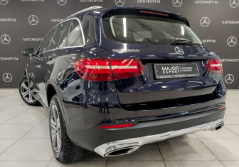 Подержанный автомобиль Mercedes-Benz GLC Coupe 2017 года (7 фото)