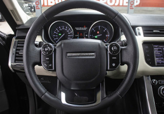 Подержанный автомобиль Land Rover Range Rover Sport 2013 года (17 фото)