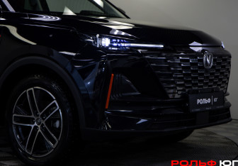 Подержанный автомобиль Changan CS55PLUS 2023 года (22 фото)