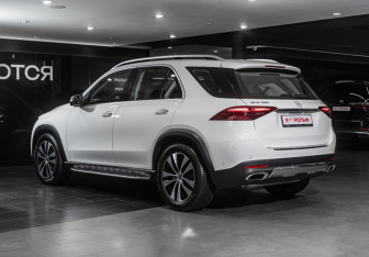 Новый Mercedes-Benz GLE 2025 (6 фото)
